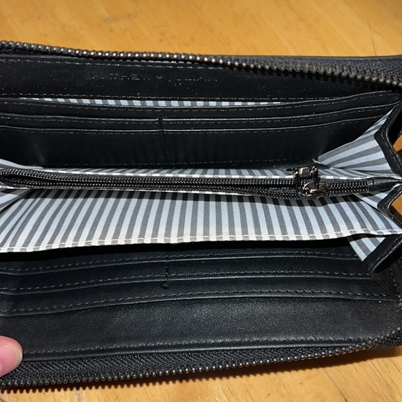 Mathew & Julian cheetah print wallet - Picture 3 of 6